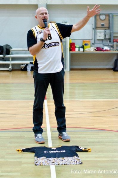 Božičkova košarka (januar 2012) - Logatec